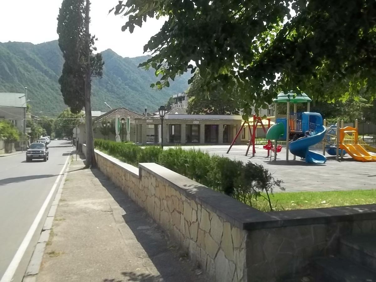 Hotel Visitor Mtsʼkhetʼa Zewnętrze zdjęcie